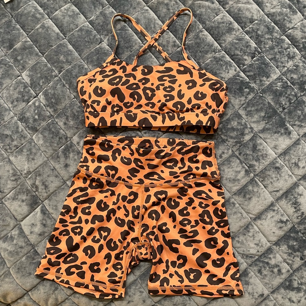NWOT Leopard Print Workout Set